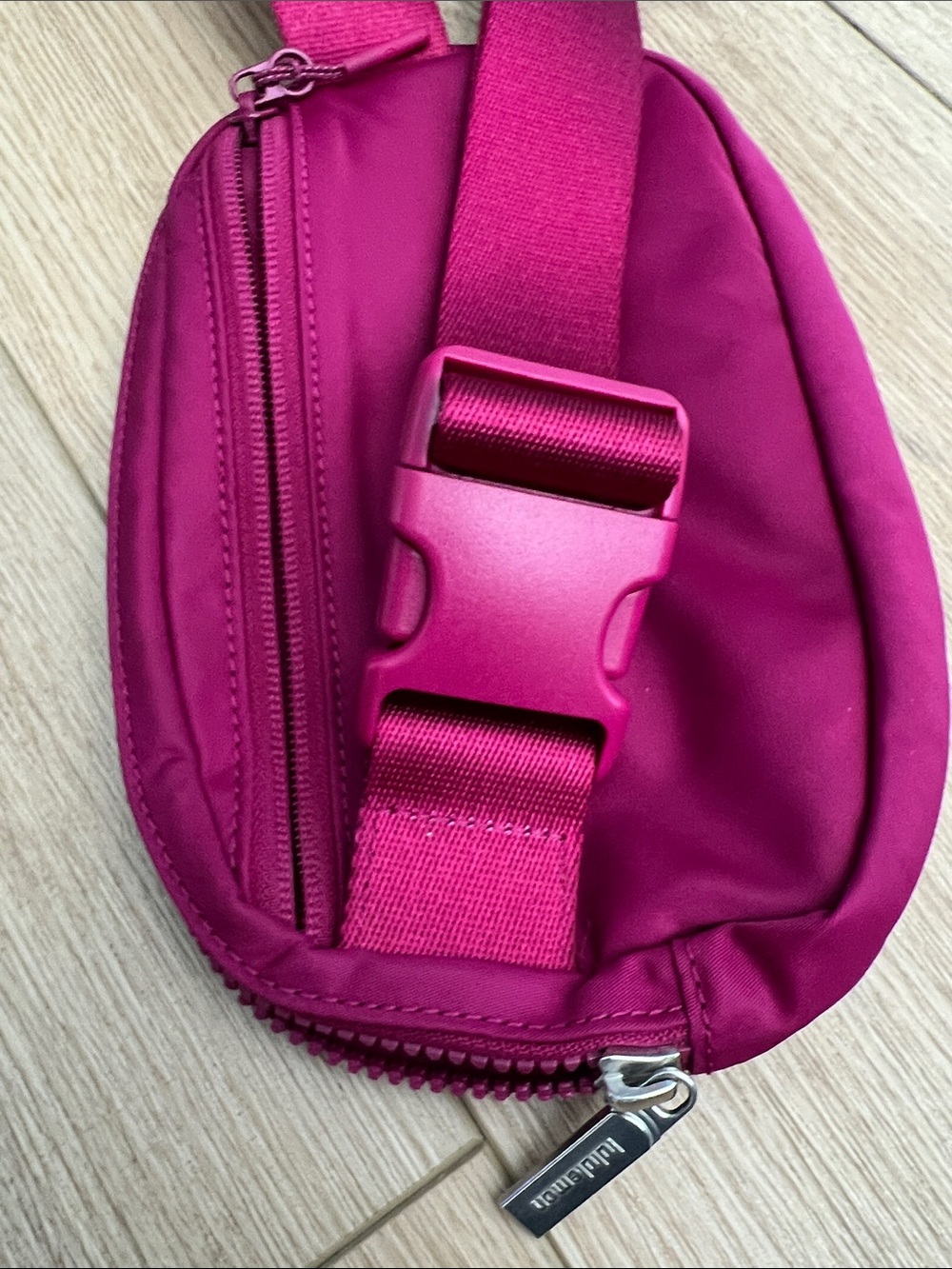 Lululemon Wild Berry Belt Bag - Picture 6 of 9